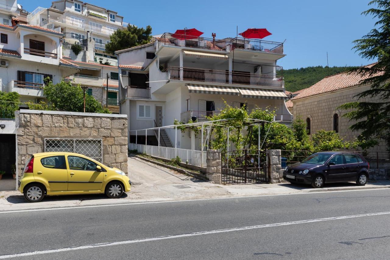 Apartments By The Sea Sumpetar, Omis - 11462 Jesenice  Exterior foto