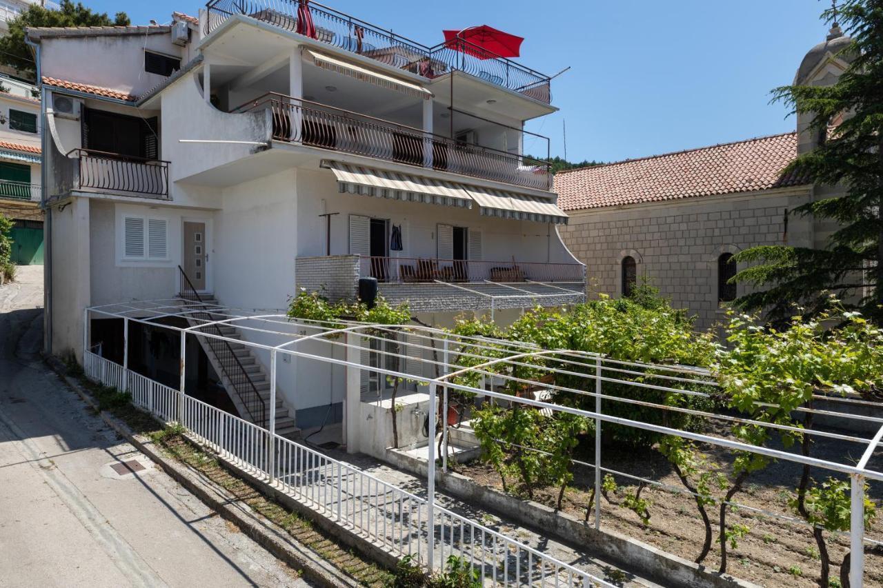 Apartments By The Sea Sumpetar, Omis - 11462 Jesenice  Exterior foto